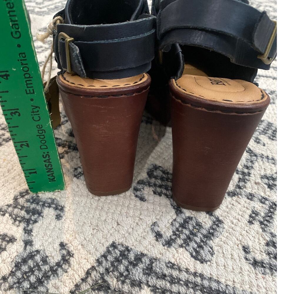 Börn Black Leather Buckle Harness Clogs Wooden Platform Mule Heels Size 8M NWT - Picture 3 of 7
